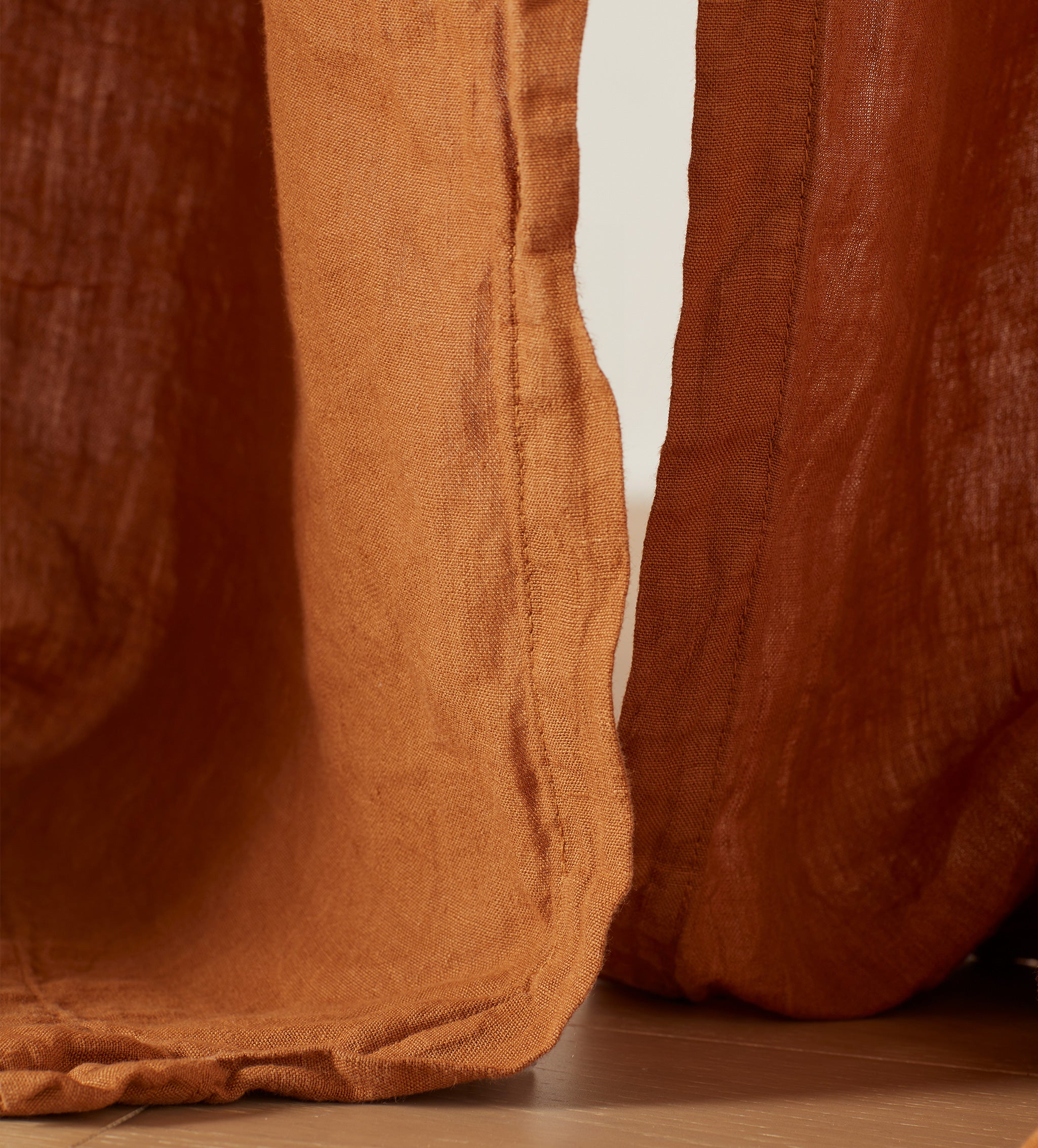 Amber 100% Linen Loop Top Curtain (Single)