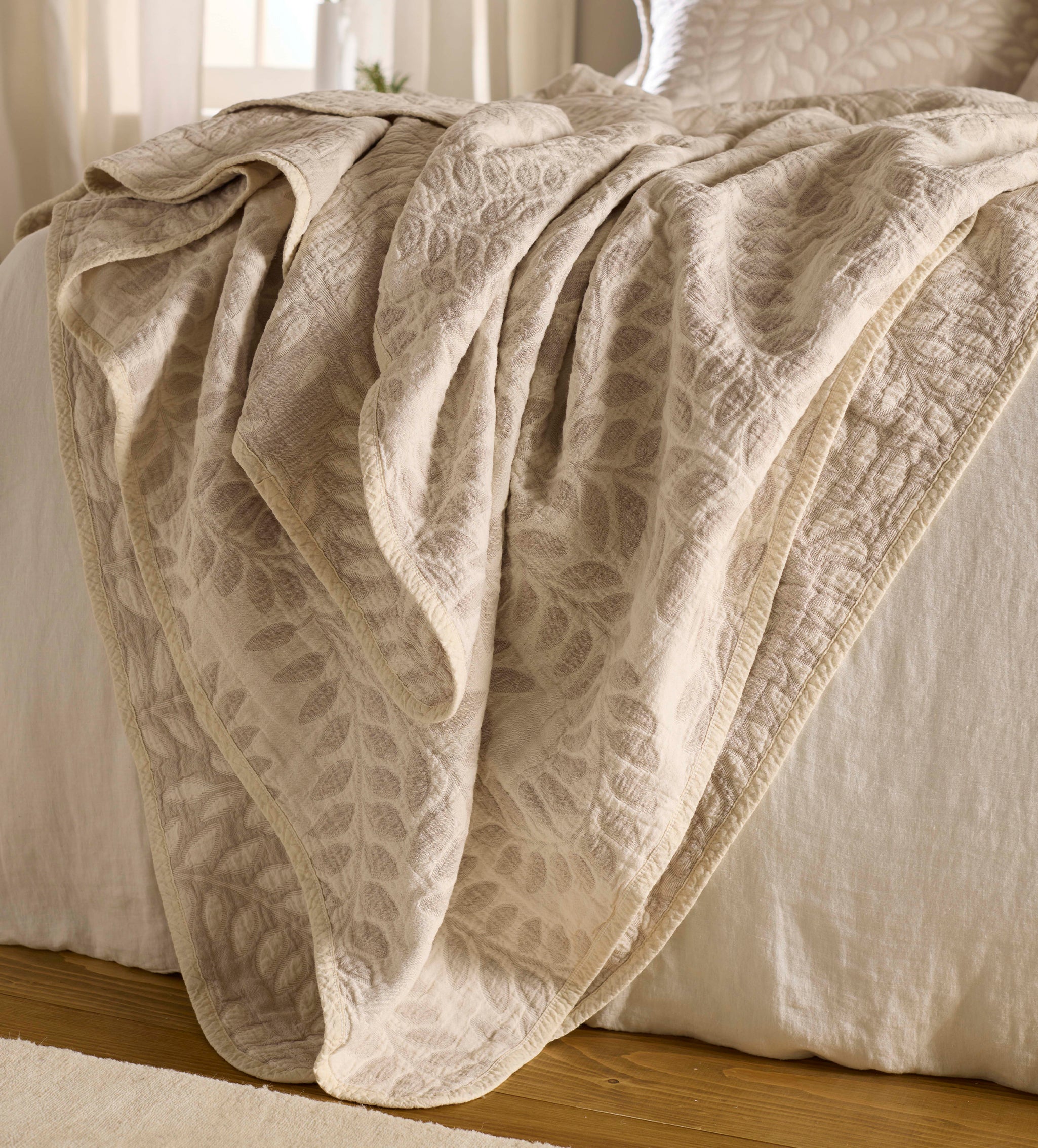 Annie 100% Cotton Throw