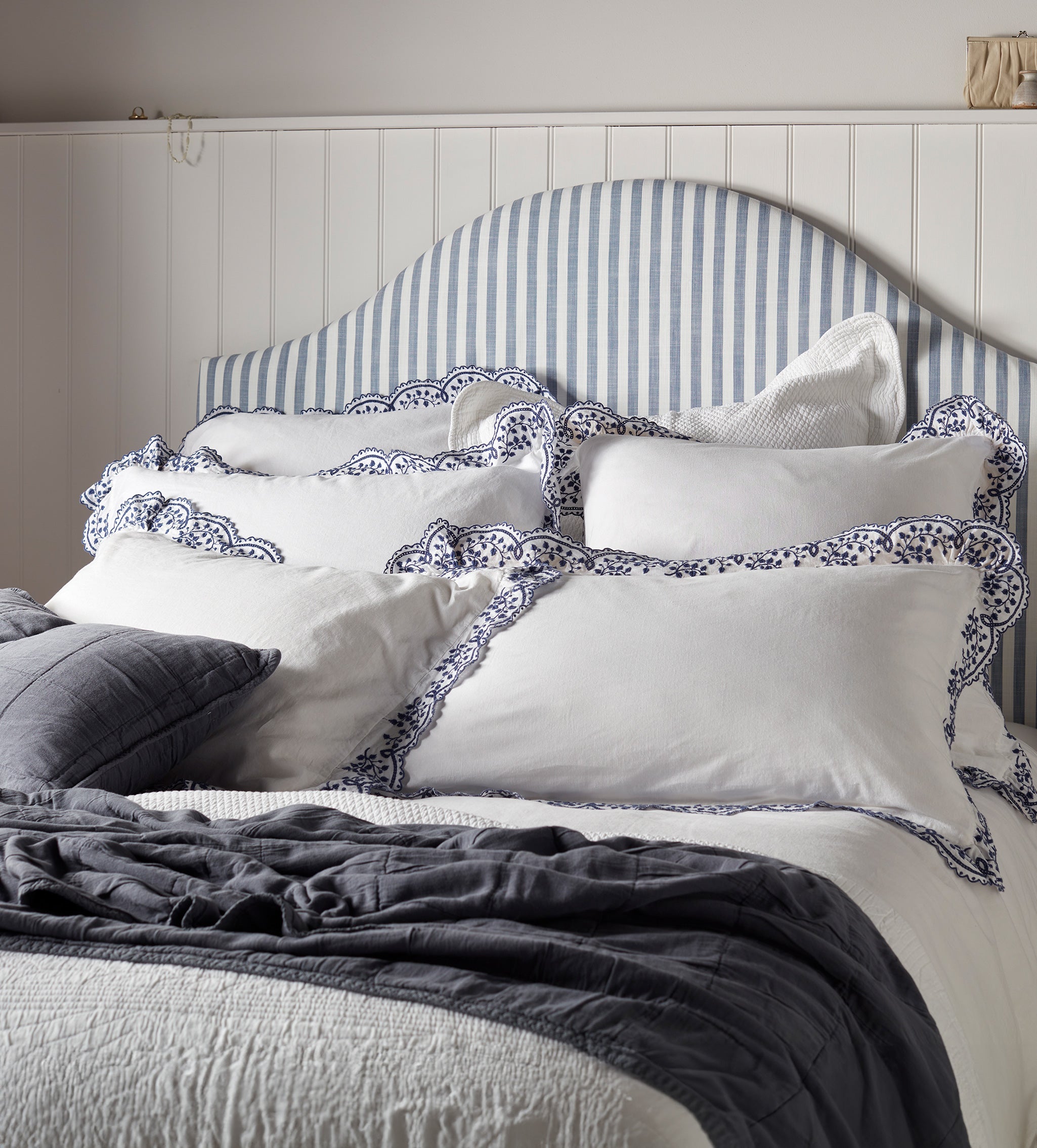 Blue Elsie Cotton Linen Bed Linen