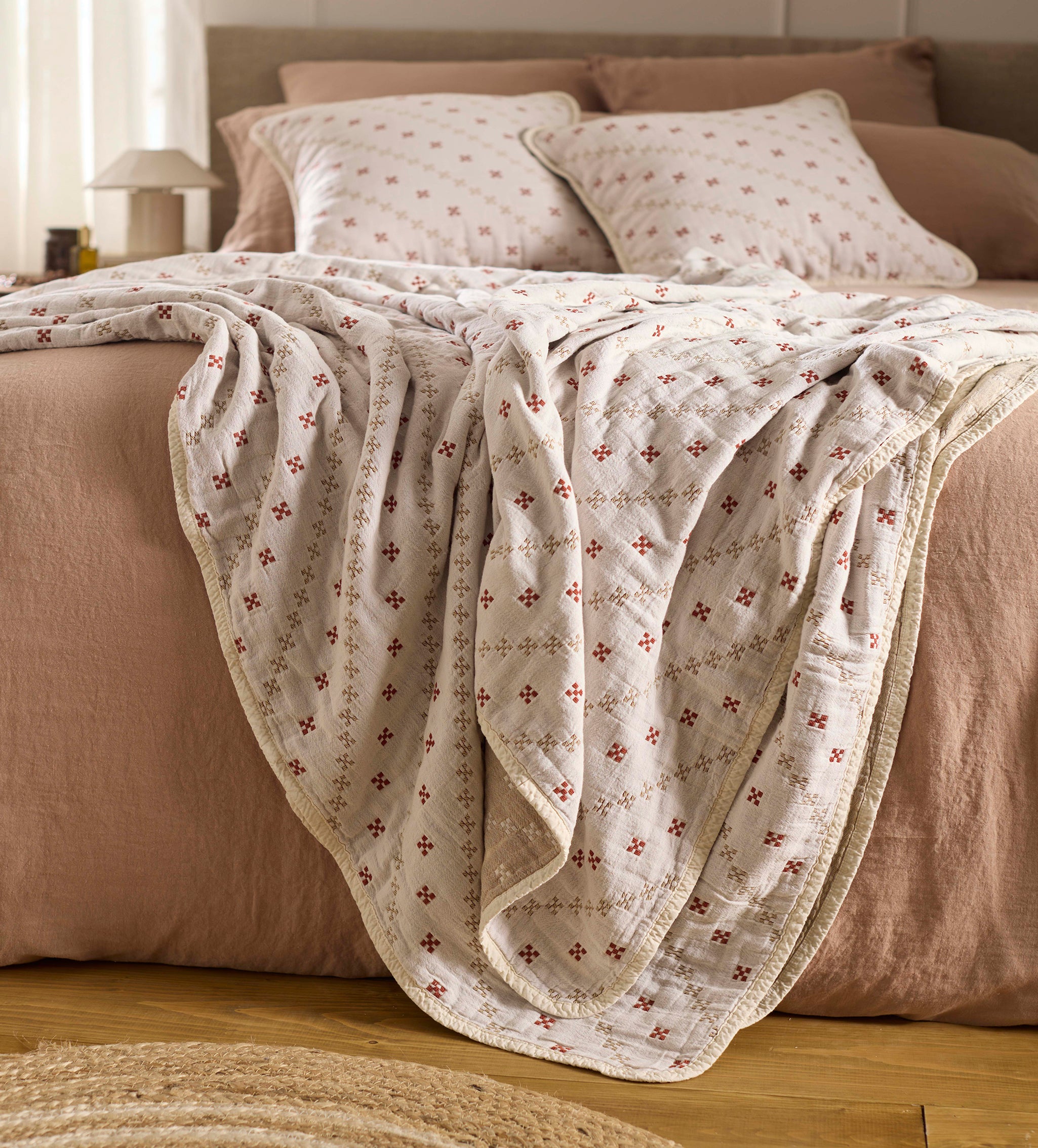 Cassie 100% Cotton Quilted Throw