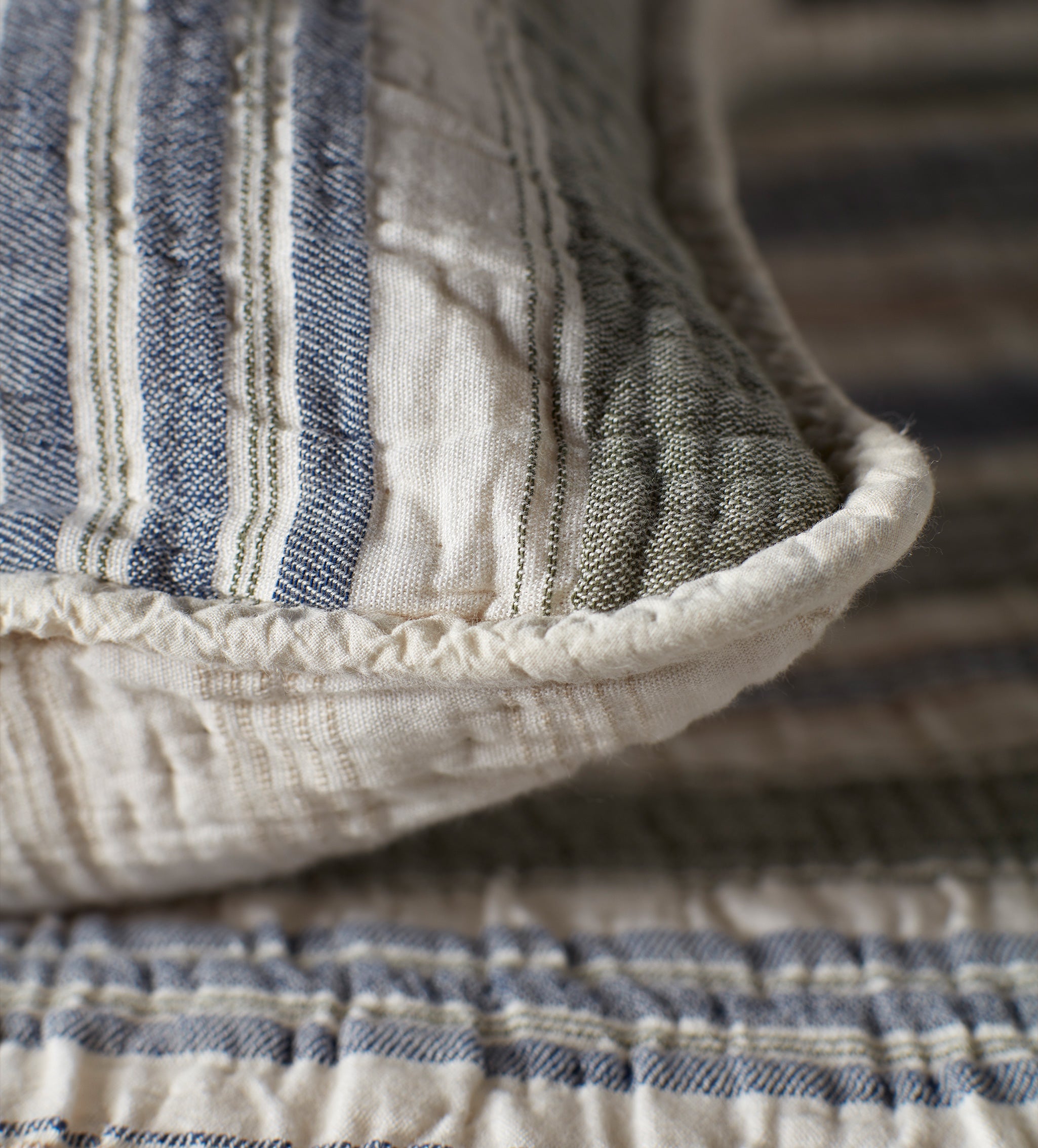 Magnus 100% Cotton Quilted Cushion Cover