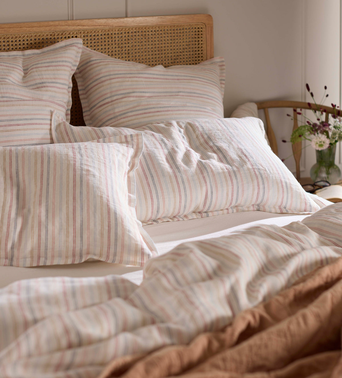 Olivia Stripe 100% Linen Fitted Sheet