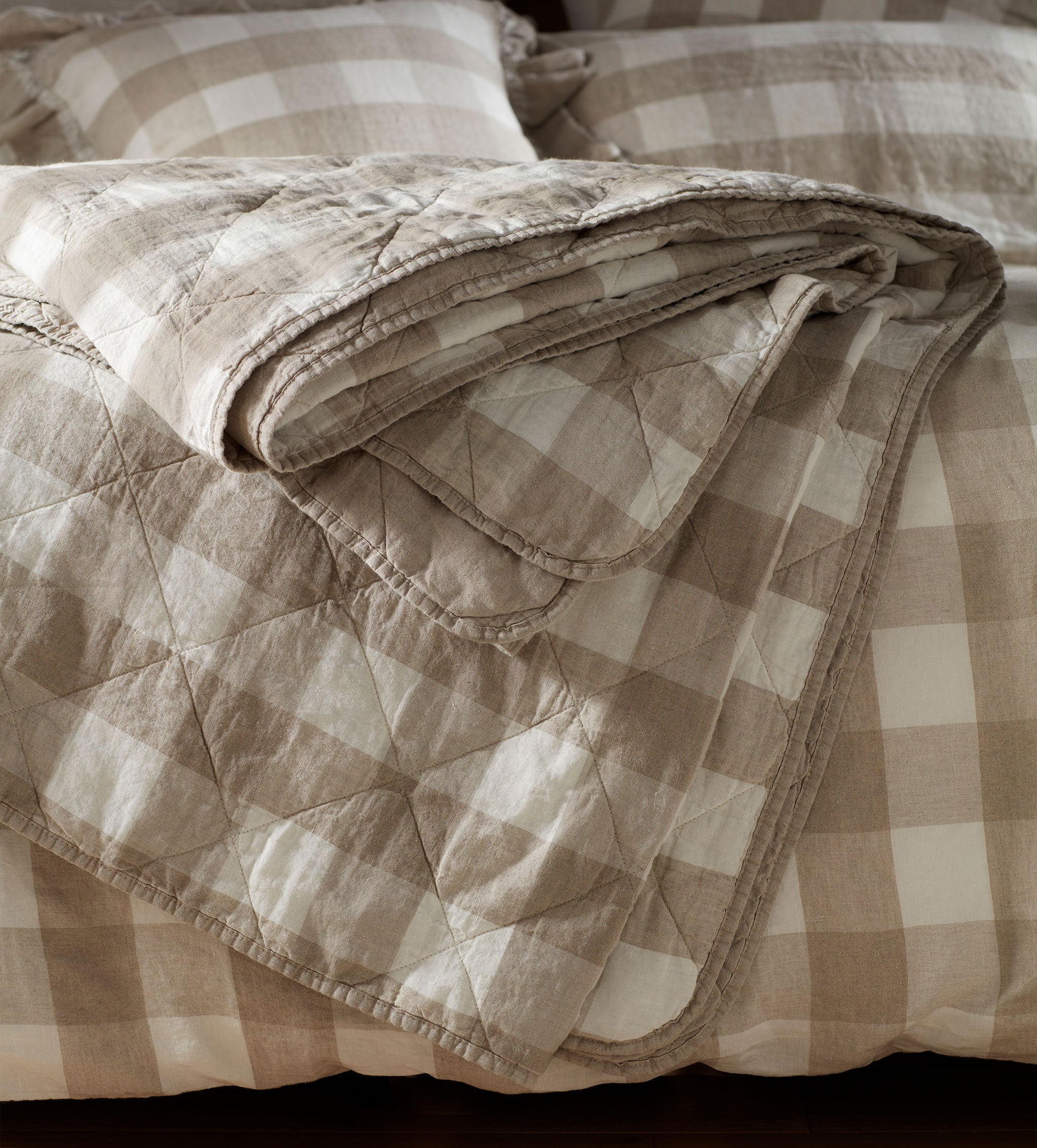 Natural Gracie Gingham Linen Quilted Throw