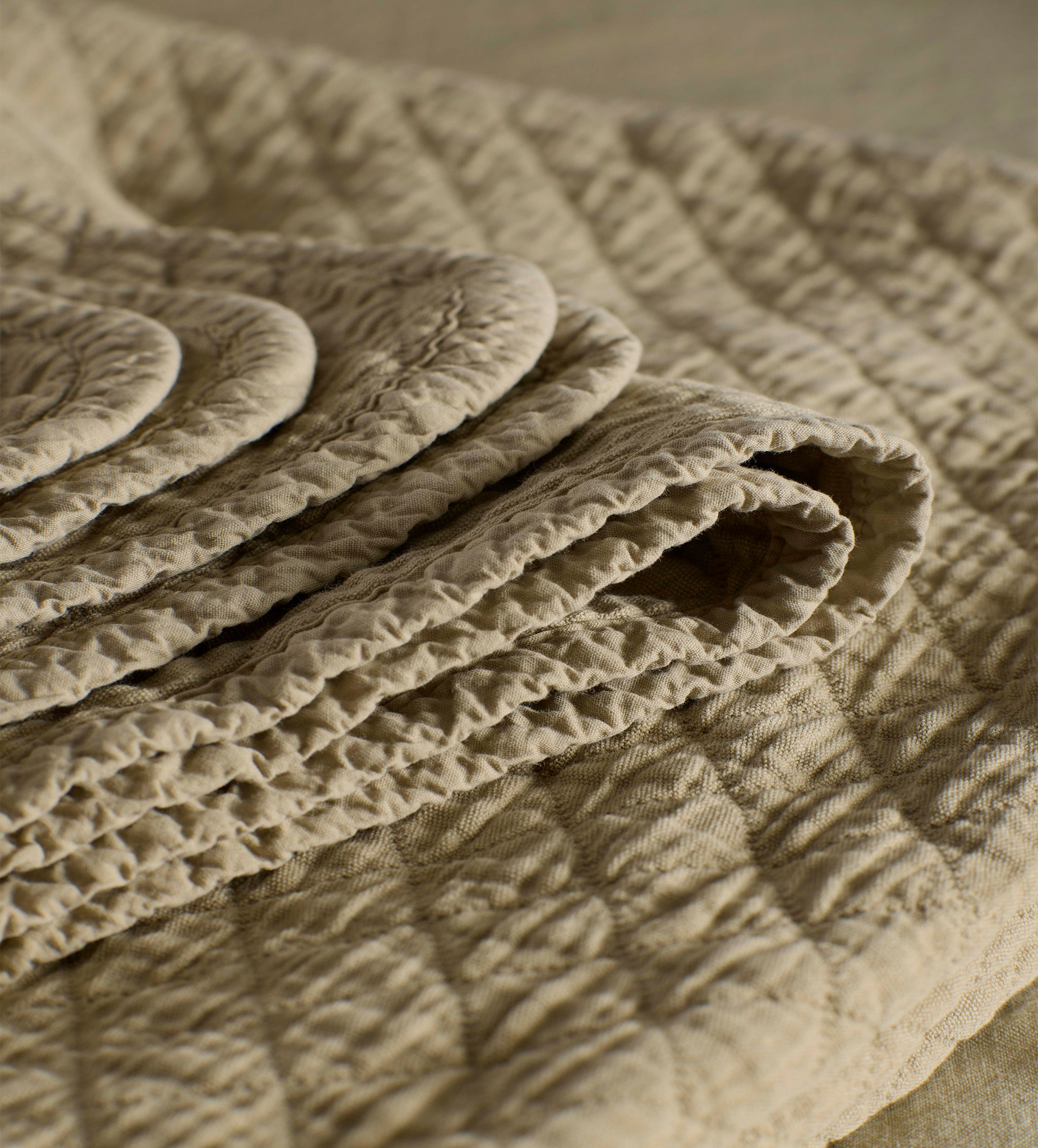 Soft Sage Evelyn 100% Cotton Quilted Throw