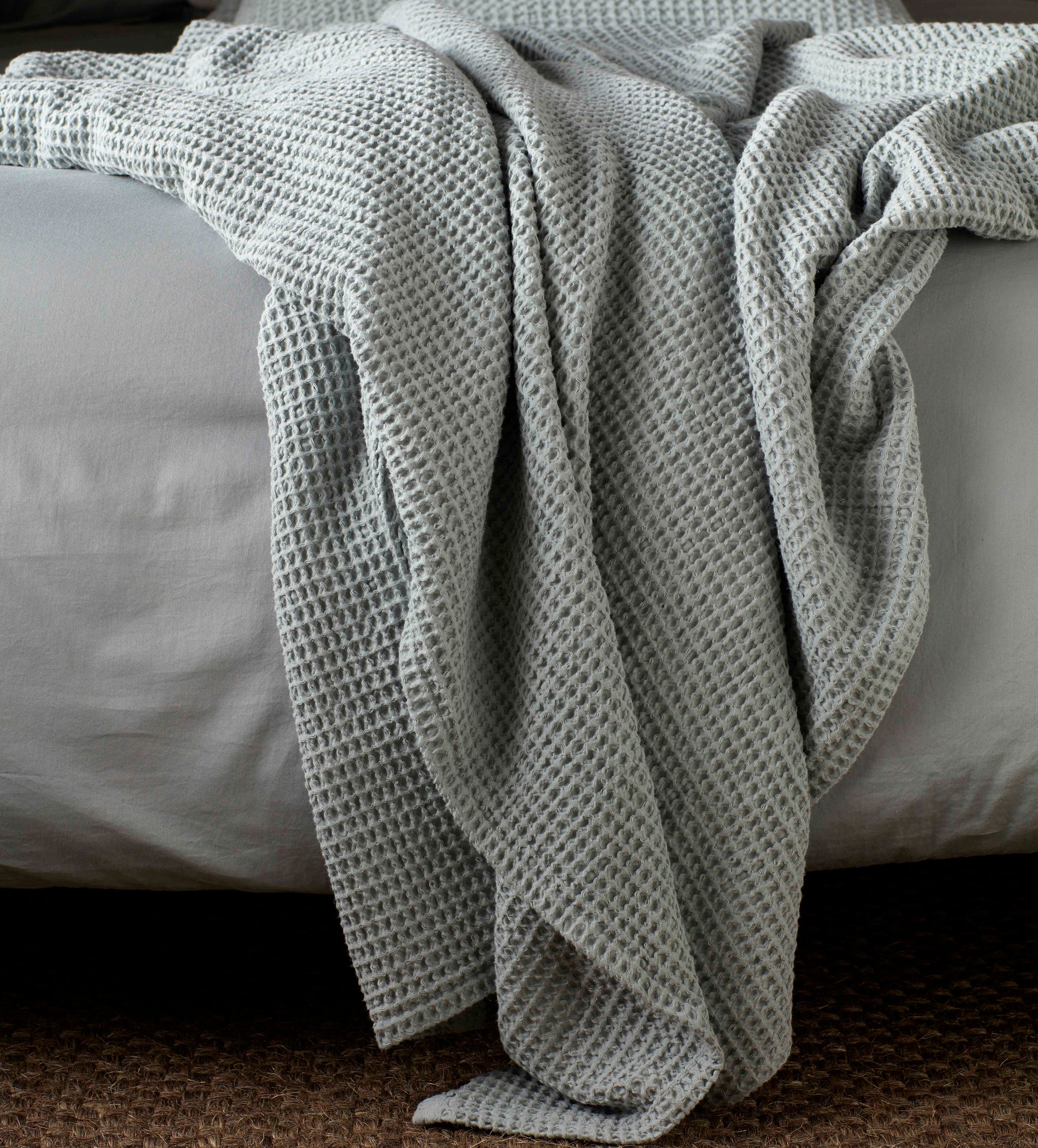 Sage Big Waffle Bed Throw
