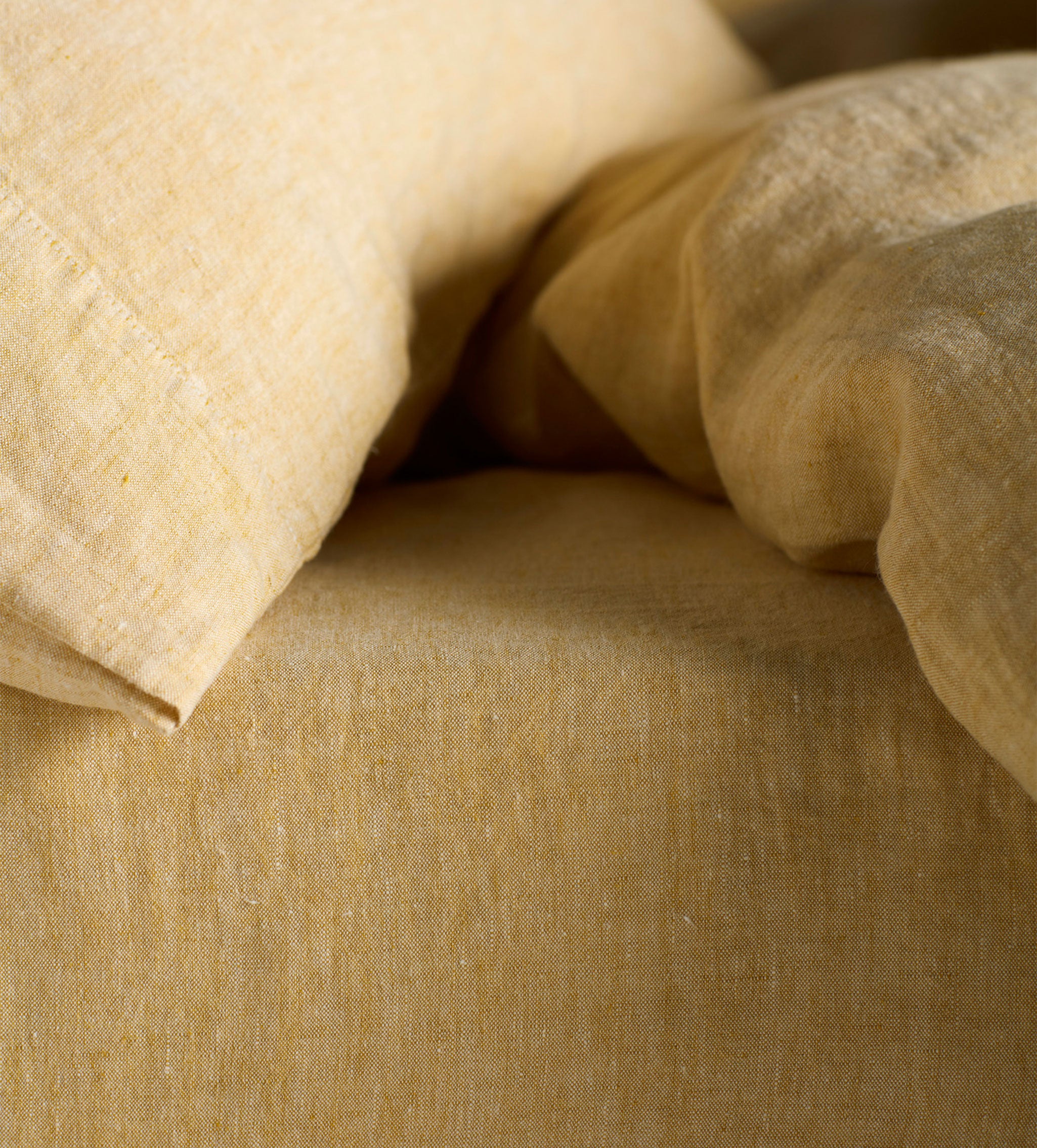Buttercup 100% Linen Bed Linen