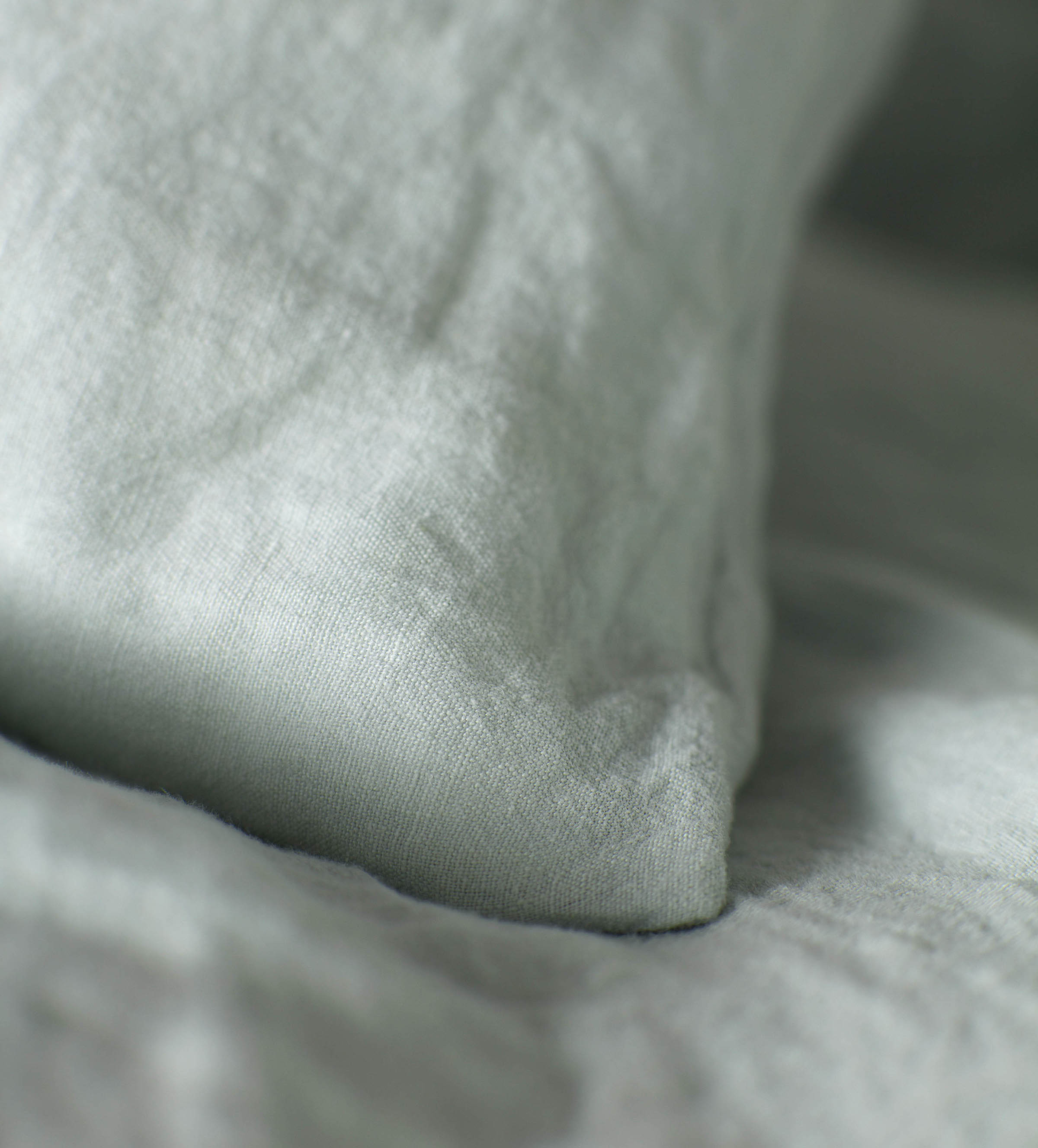 Duck Egg 100% Linen Bed Corner