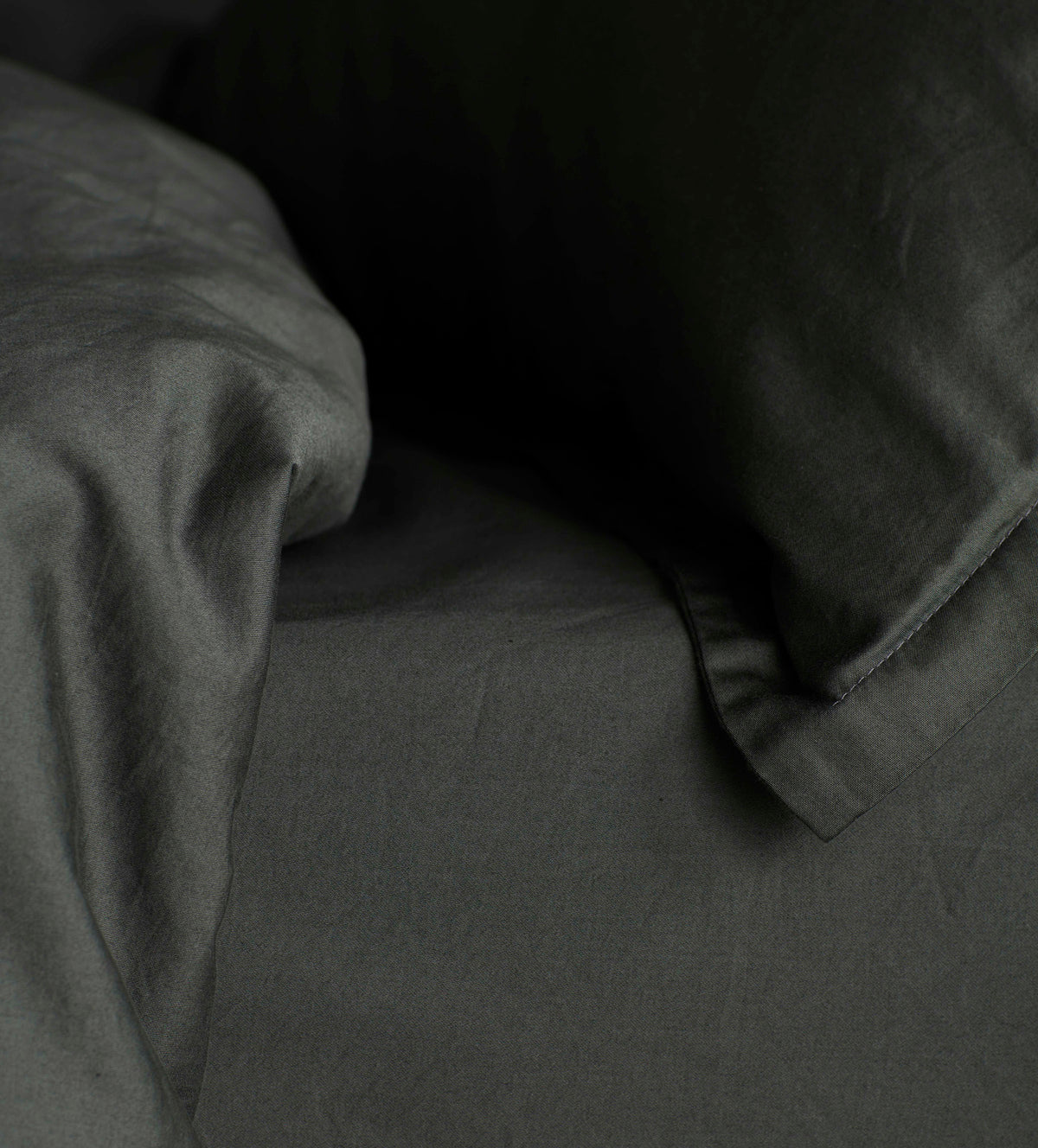 SUPER SOFT SATEEN OLIVE GREEN FITTED SHEET