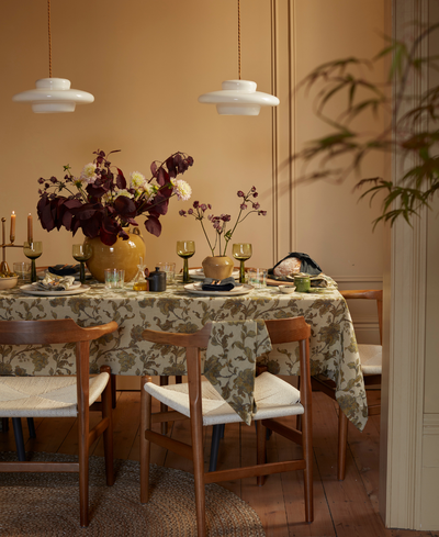 Ways to Elevate Autumn Tablescapes