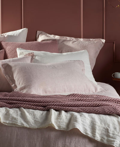 Bedding Horoscopes: A  Perfect Sleep Space for Each Star Sign