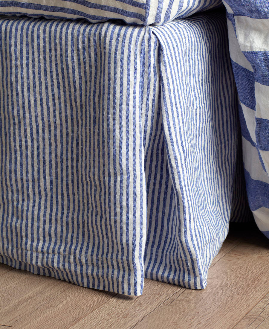 Valances: Your New Secret Weapon for Bedroom Styling