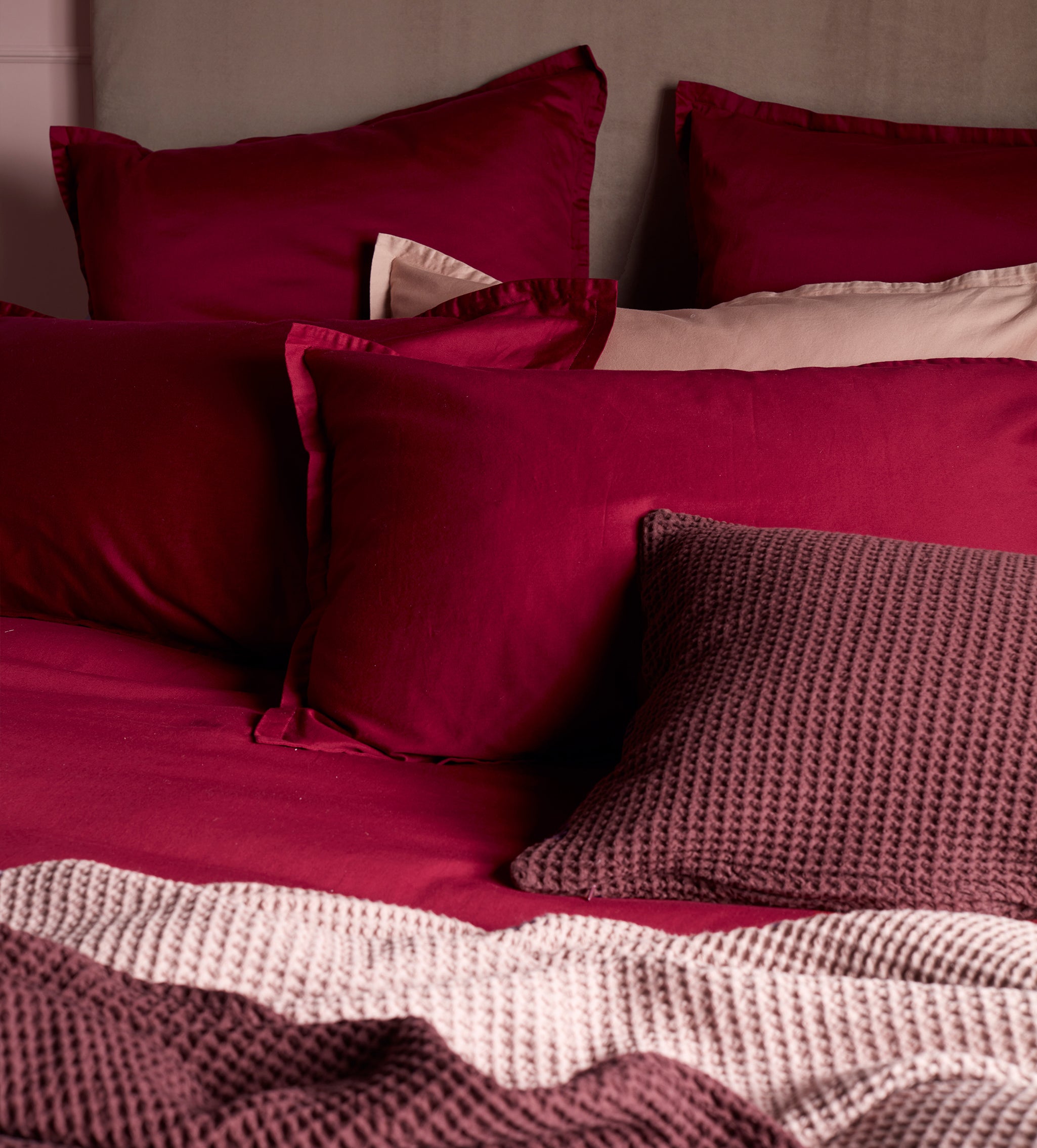 Berry Super Soft 100% Cotton Pillowcase