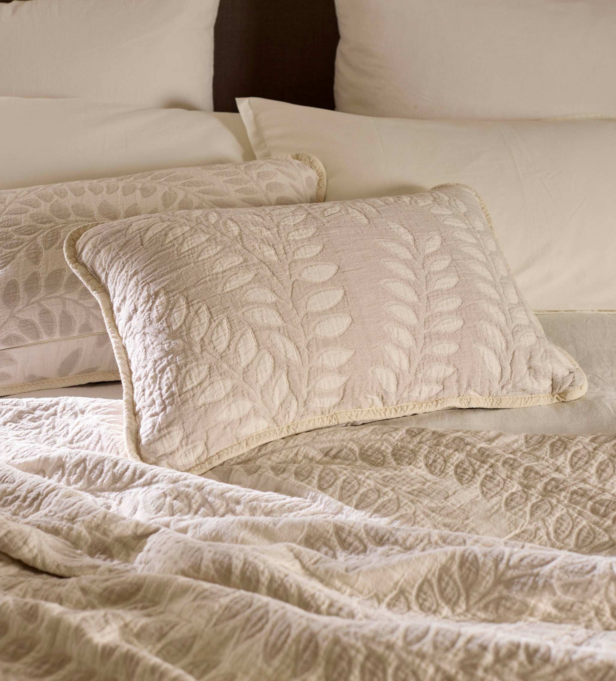 Annie 100% Cotton Cushion Cover