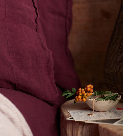 Beetroot 100% Linen Bed Linen