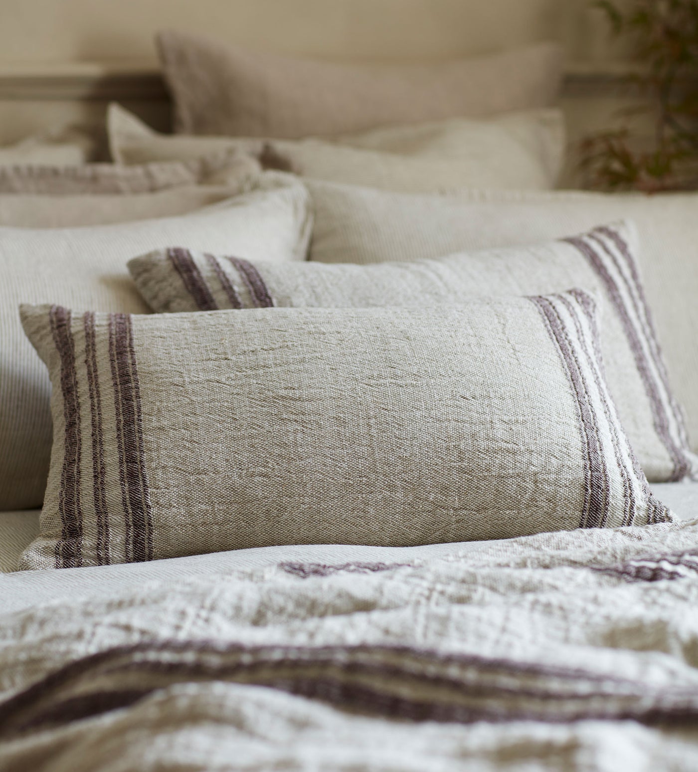 Natural Elijah 100% Linen Throw