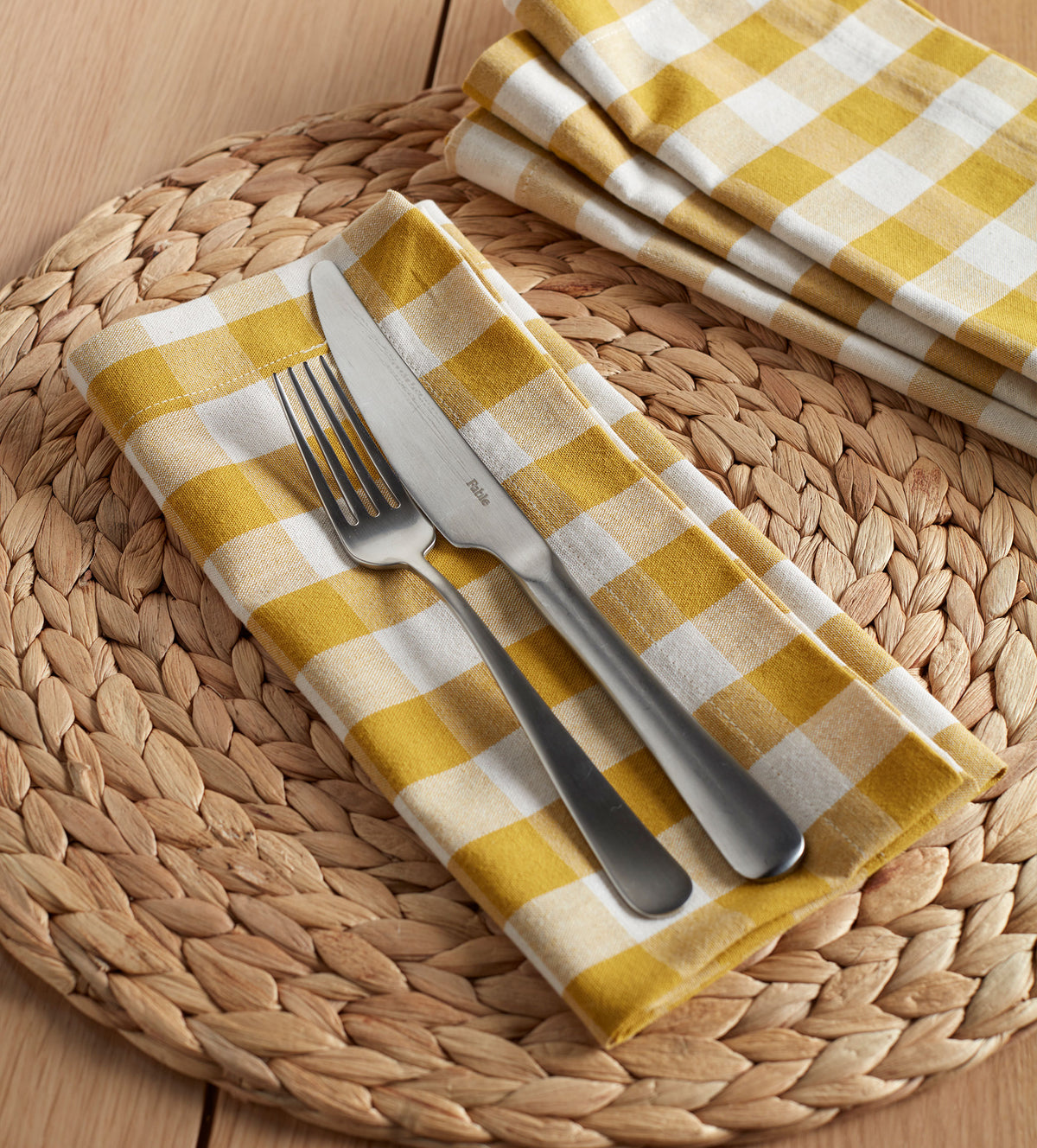 Saffron Heidi 100% Organic Cotton Napkins - Set of 4