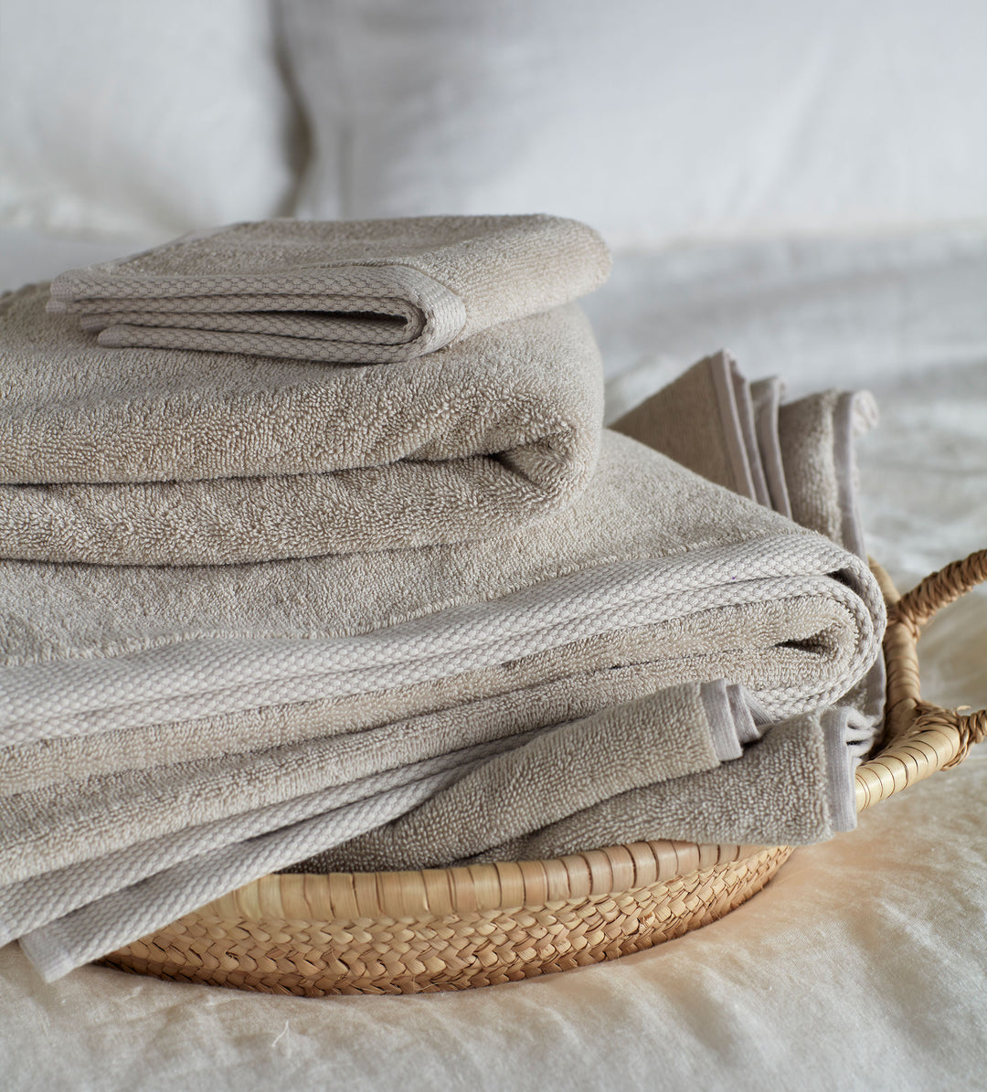 NATURAL-LUXURY-TOWEL_1080x.jpg