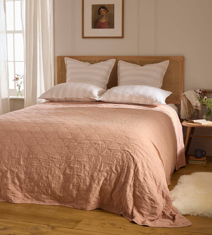 Plaster Pink Milo 100% Cotton Quilted Throw