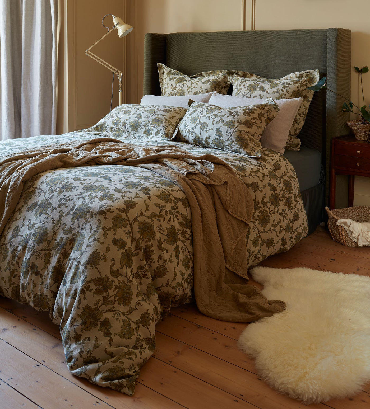 Rosie Floral Jacquard 100% Cotton Bed Linen