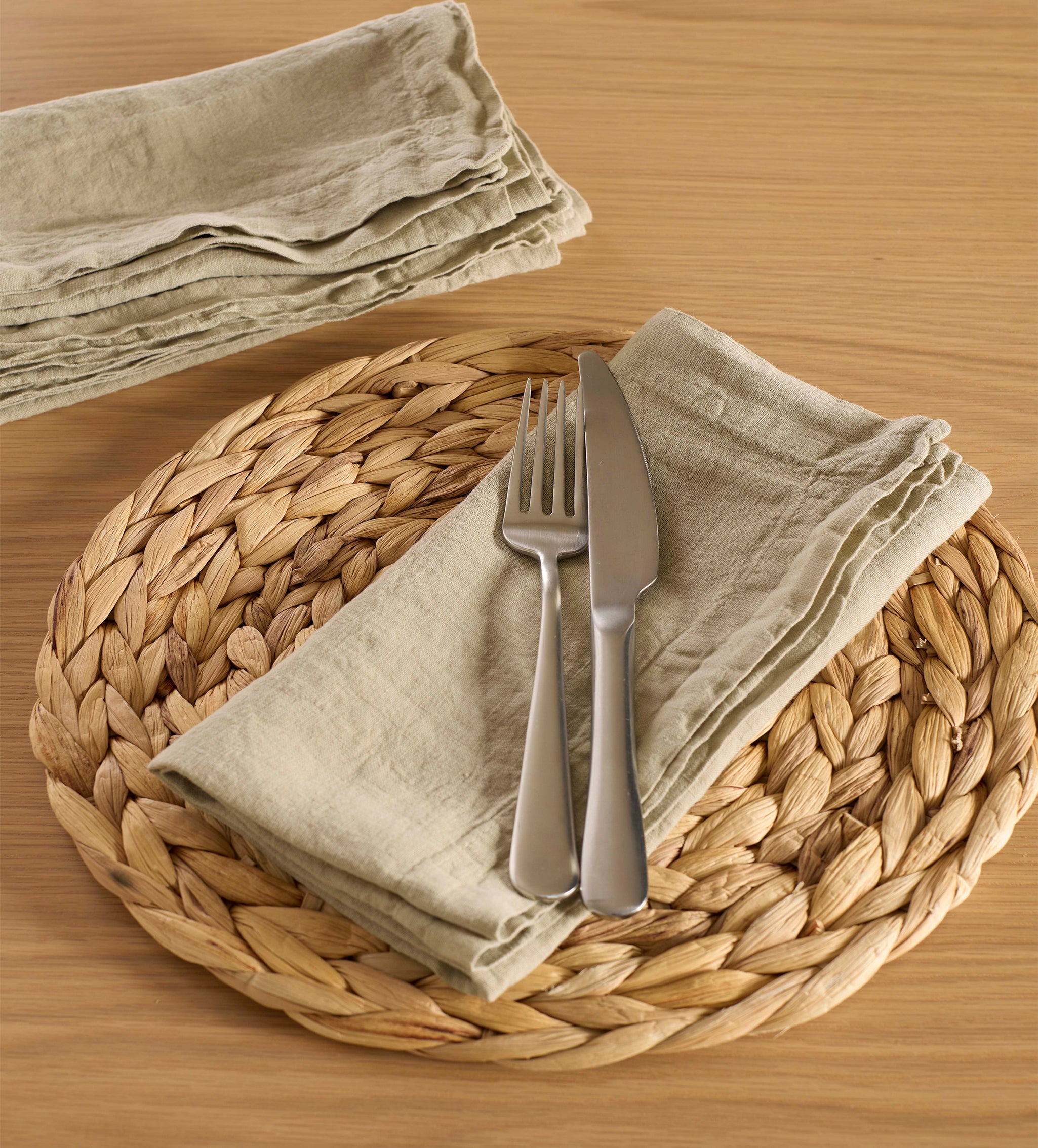 Soft Sage 100% Linen Napkins - Set of 4