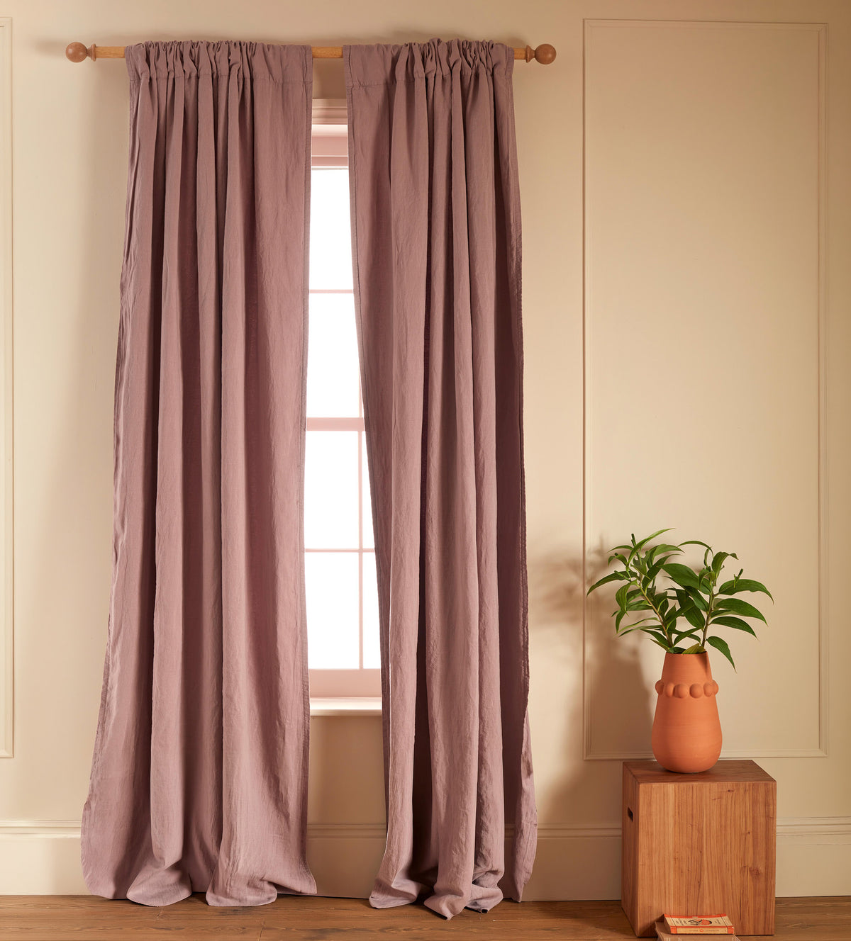 Vintage Rose Linen Lined Loop Top Curtains