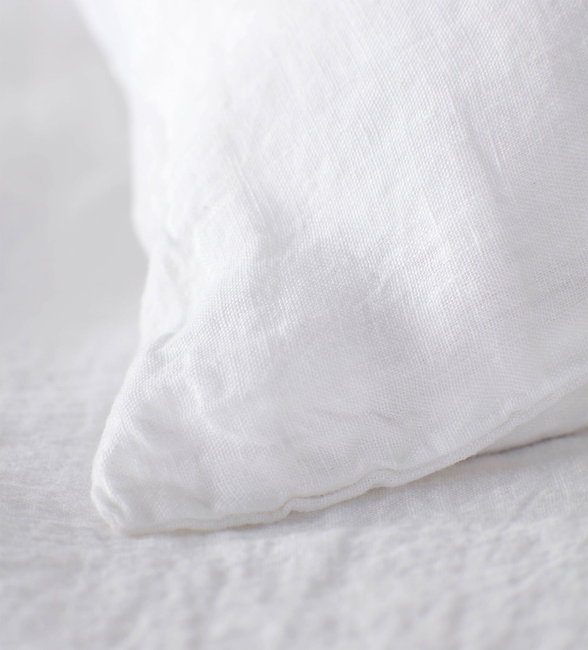 100% Euro Housewife Pillowcase