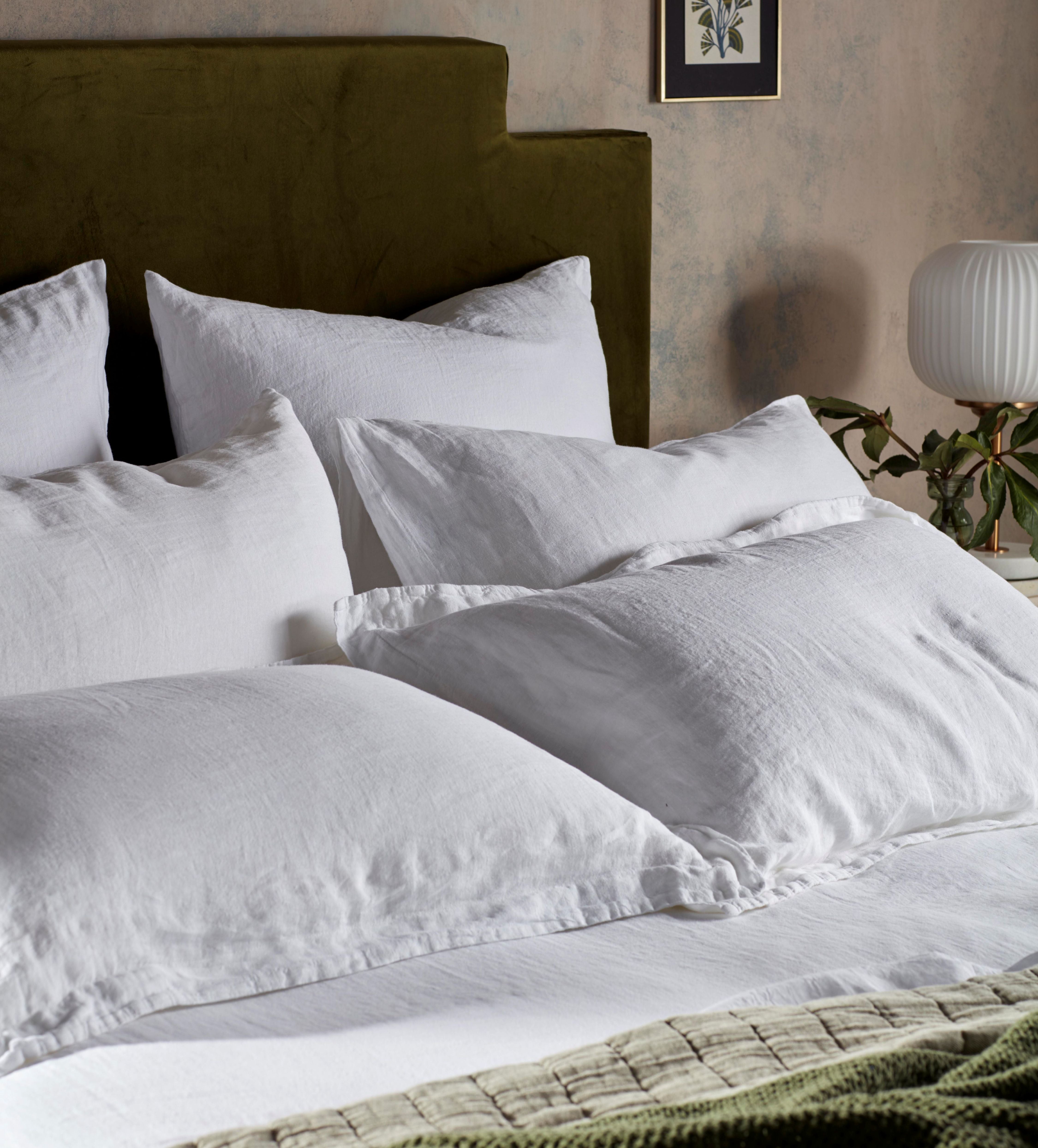White 100% Linen Bed Linen