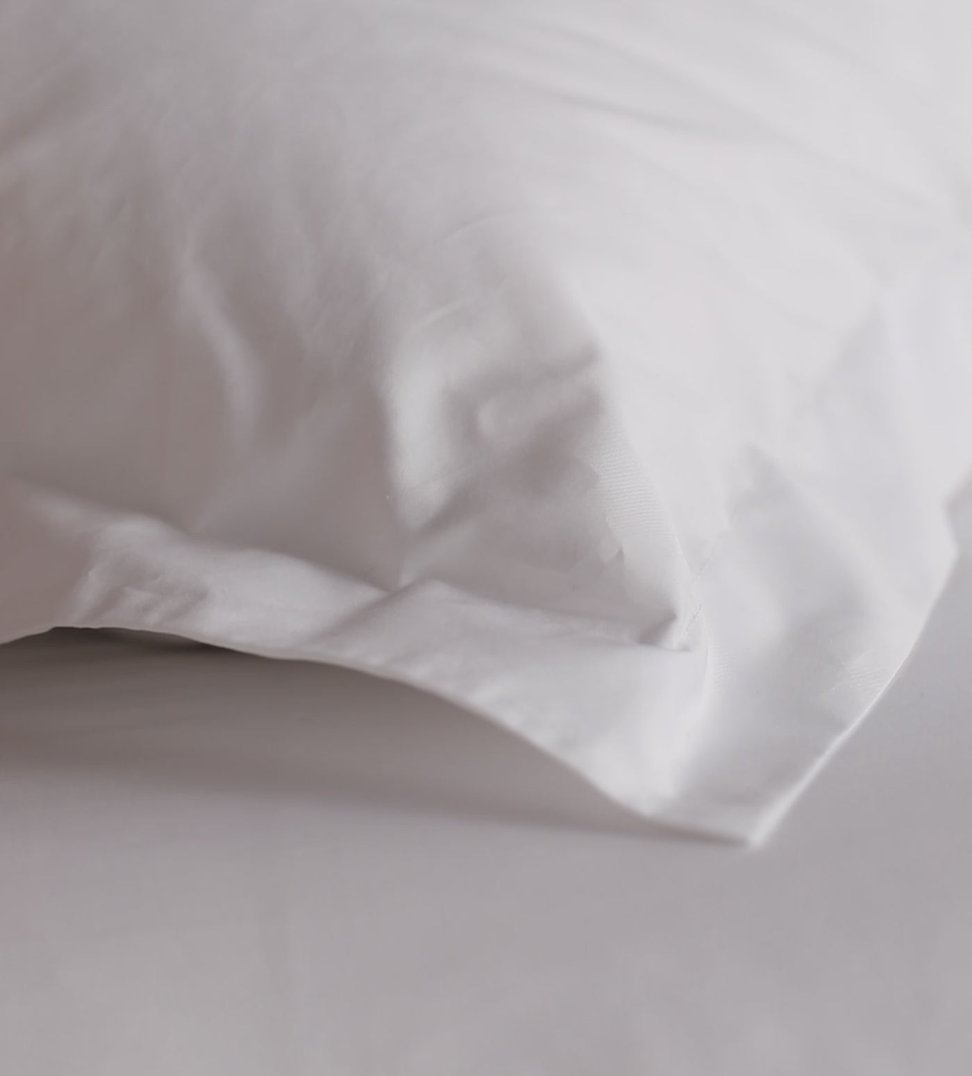 White Yarmouth Organic 100% Cotton 800 Thread Count Duvet Cover