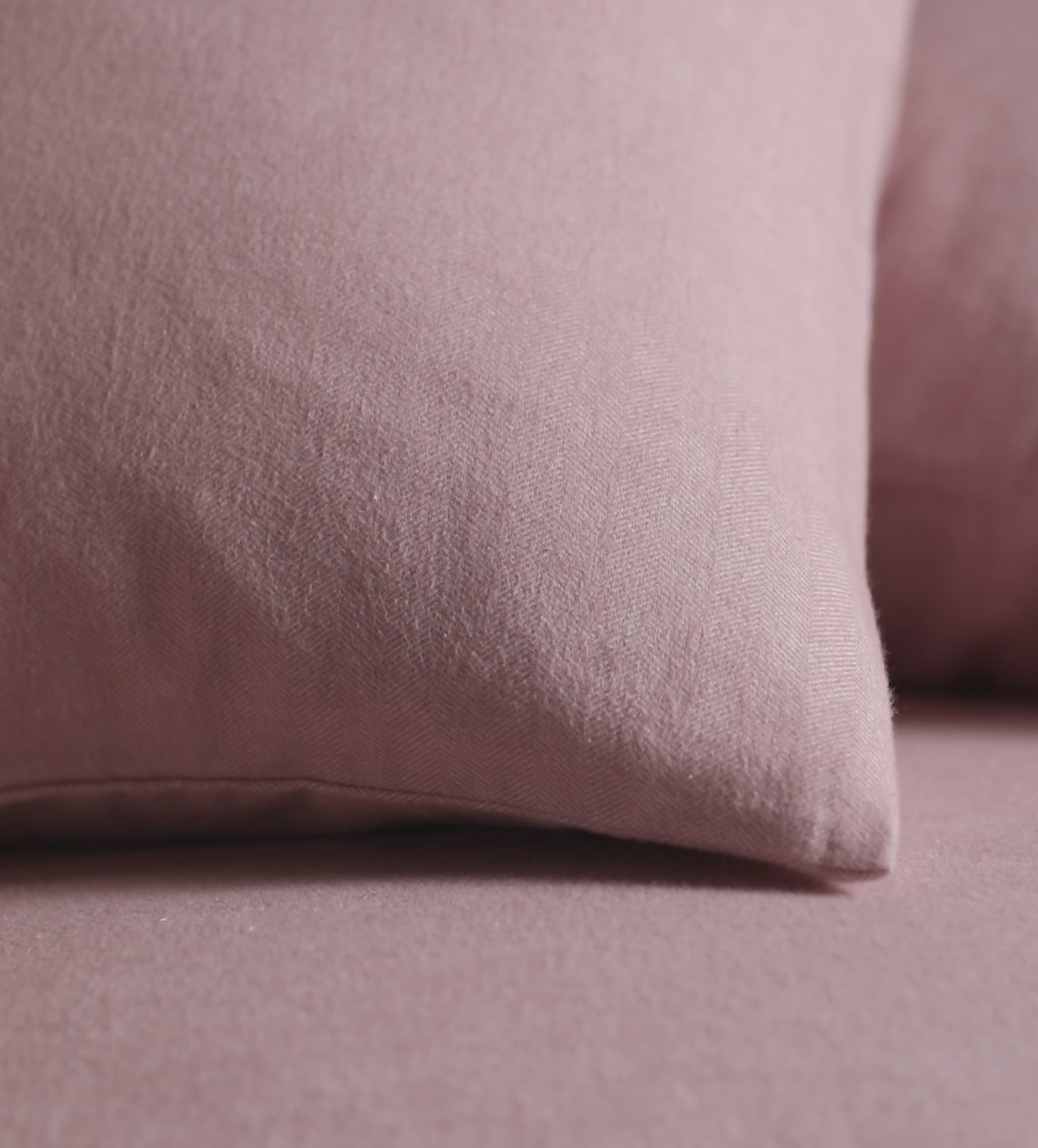 Vintage Rose Henry Brushed 100% Cotton Housewife Pillowcase