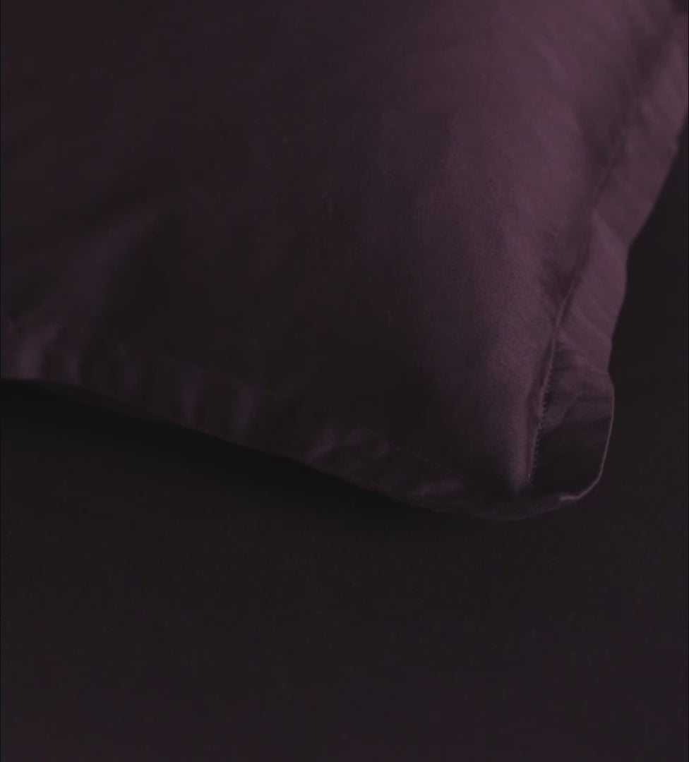 Aubergine Super Soft 100% Cotton Fitted Sheet