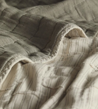 Green Vivienne 100% Cotton Quilted Throw