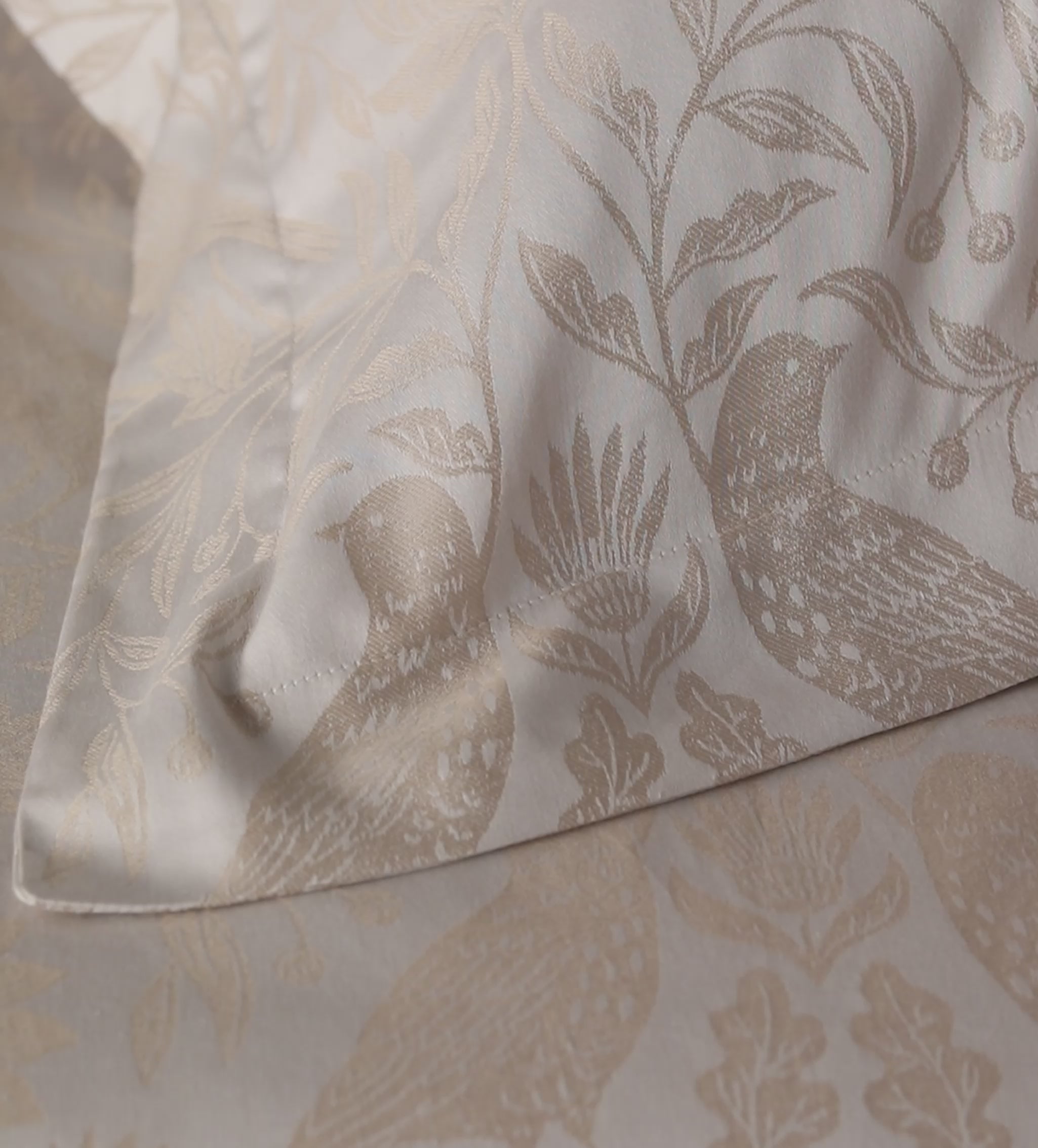 Natural Birdie Jacquard 100% Cotton Bed Linen