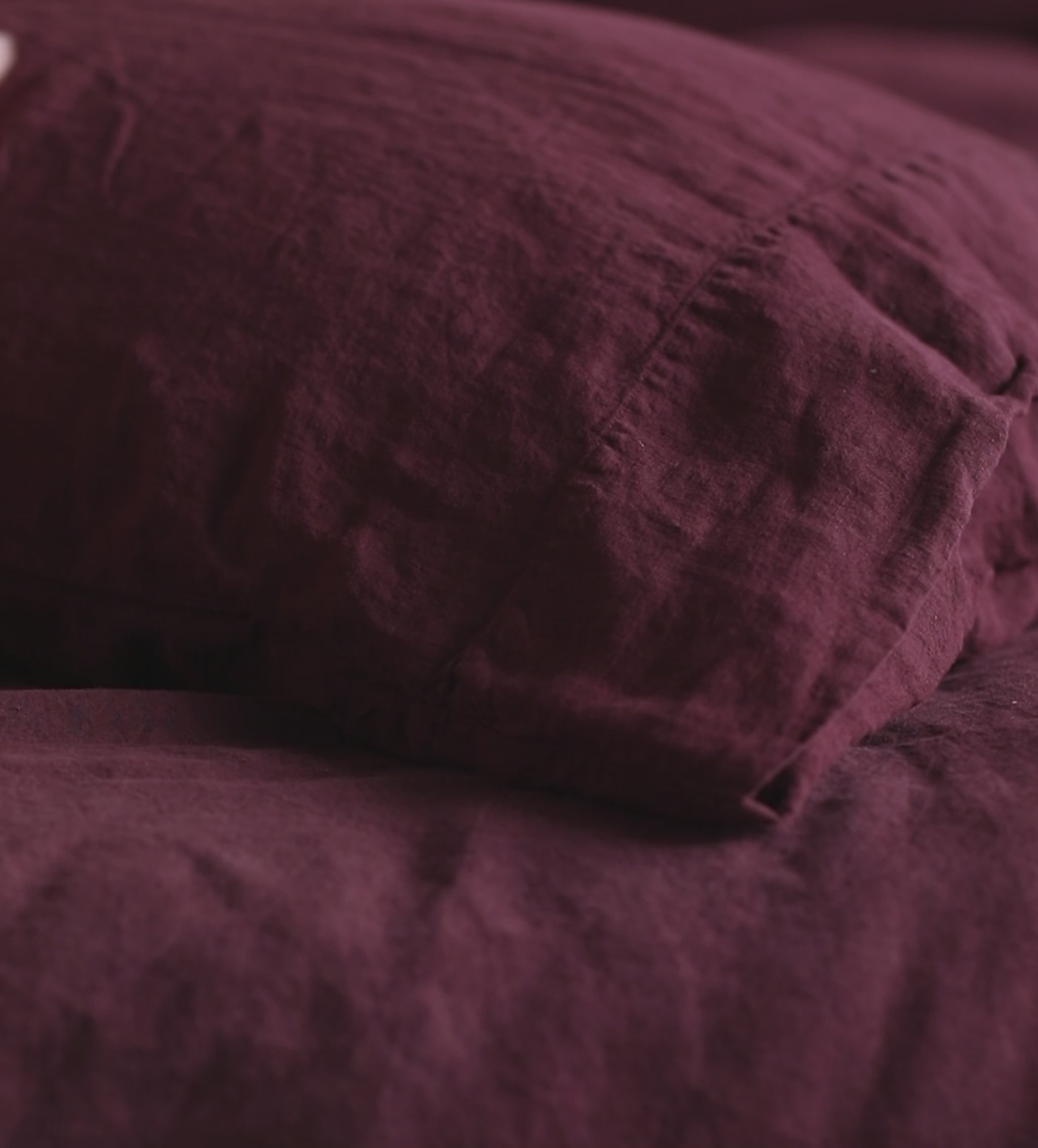 Beetroot 100% Linen Fitted Sheet