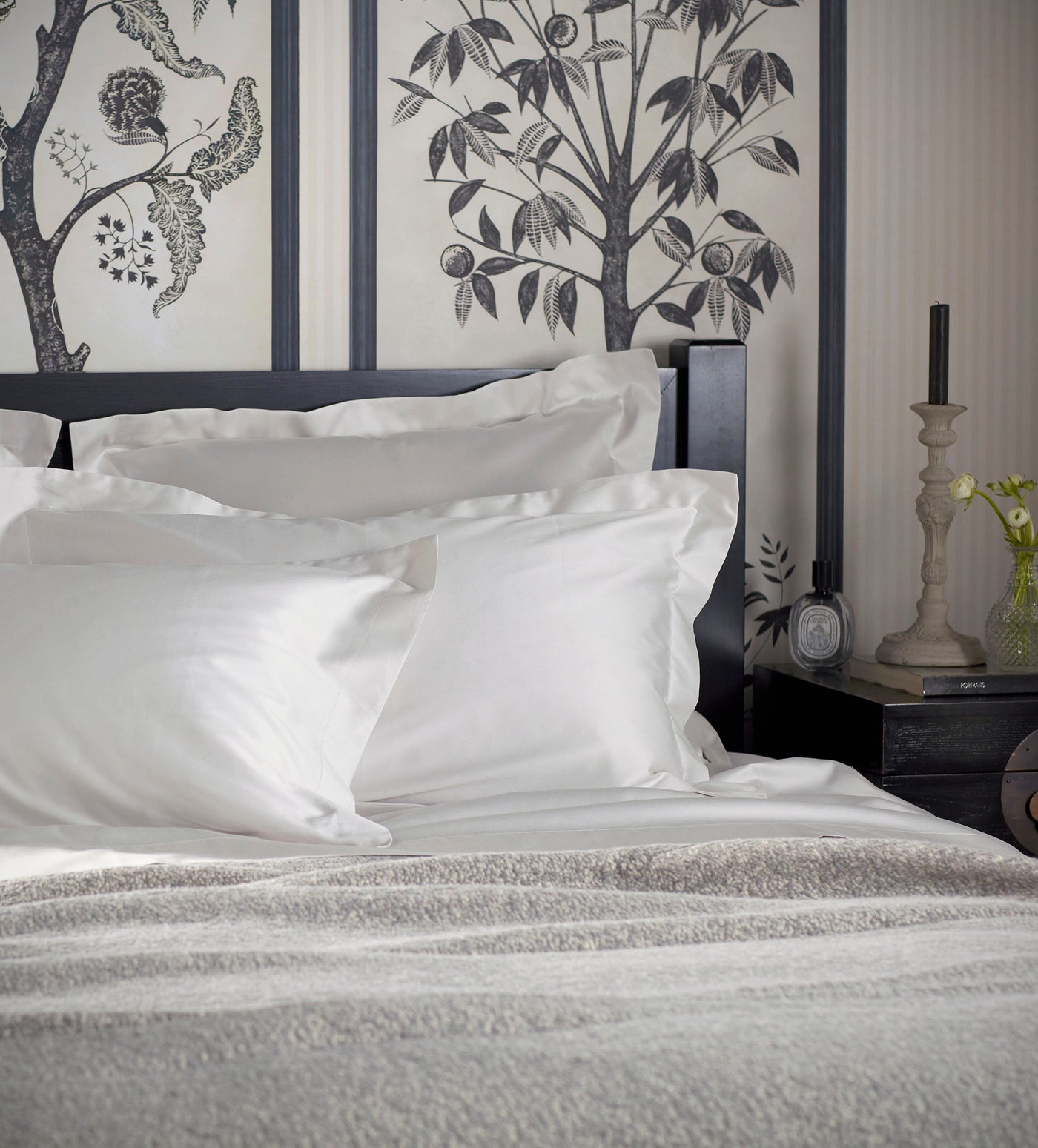 600 Thread Count Luxury Antique White Pillowcases
