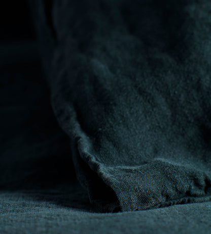 DARKEST SPRUCE LINEN BED LINEN CORNER