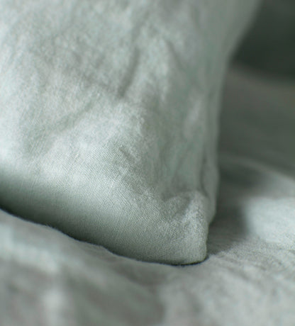 Duck Egg 100% Linen Bed Corner