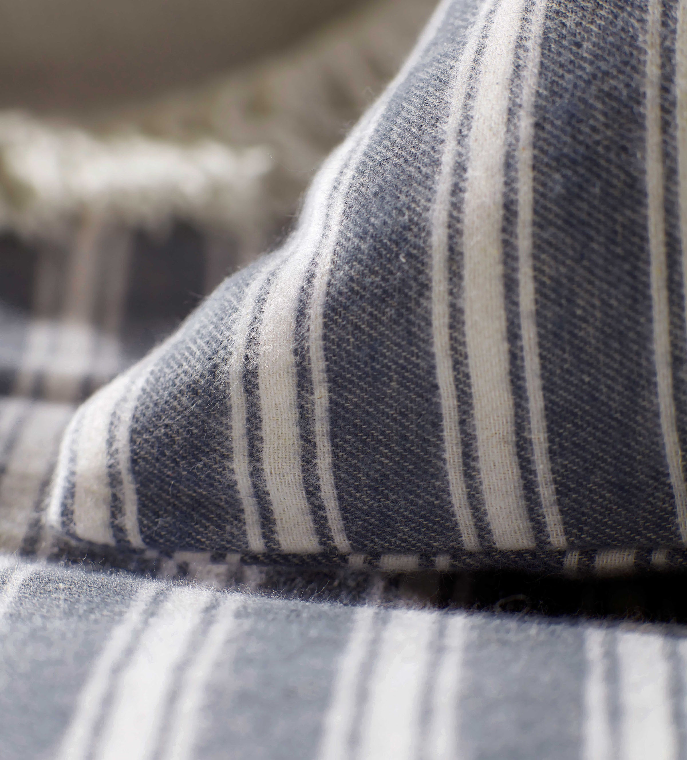 FRED STRIPE BED LINEN CORNER