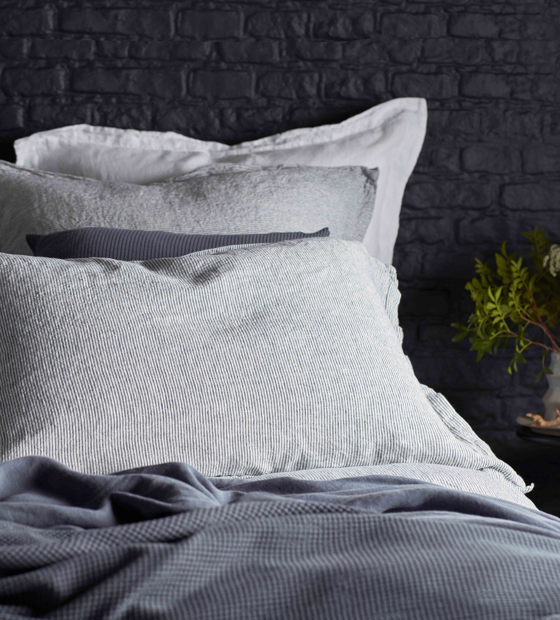 French Sid Stripe 100% Oxford Pillowcase