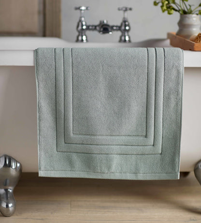 SAGE LUXURY BATH MAT
