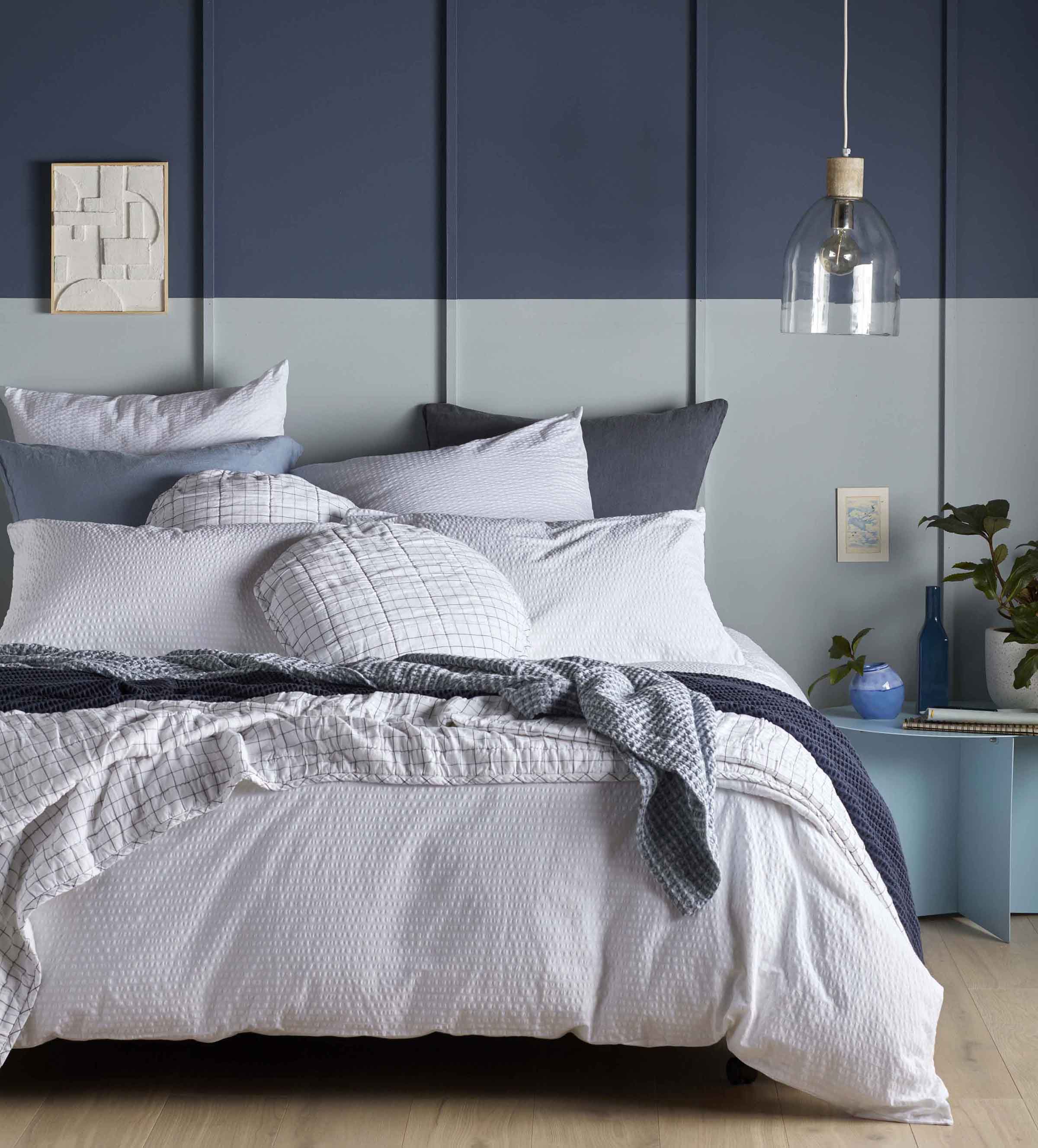 SEERSUCKER BED LINEN MAIN 2022