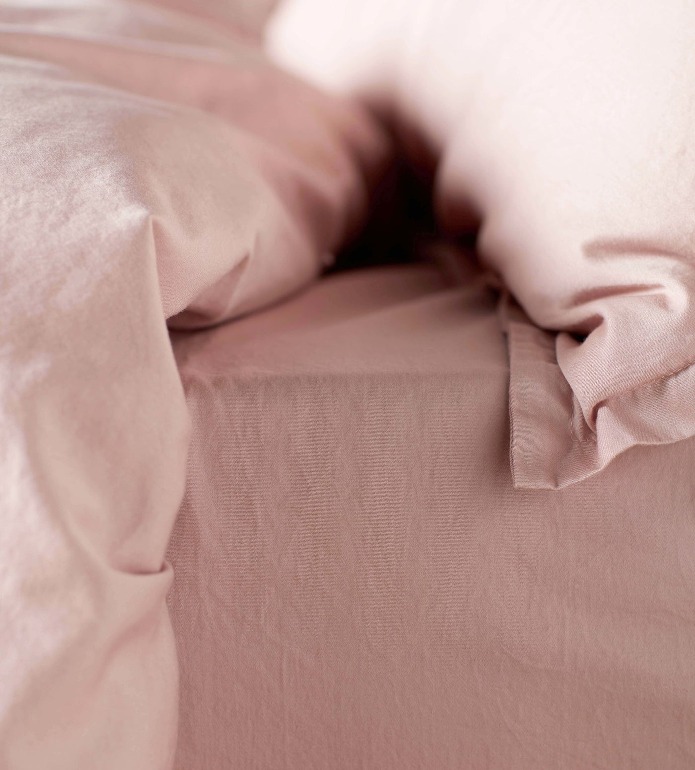 SUPER SOFT SATEEN DUSTY PINK FITTED SHEET N