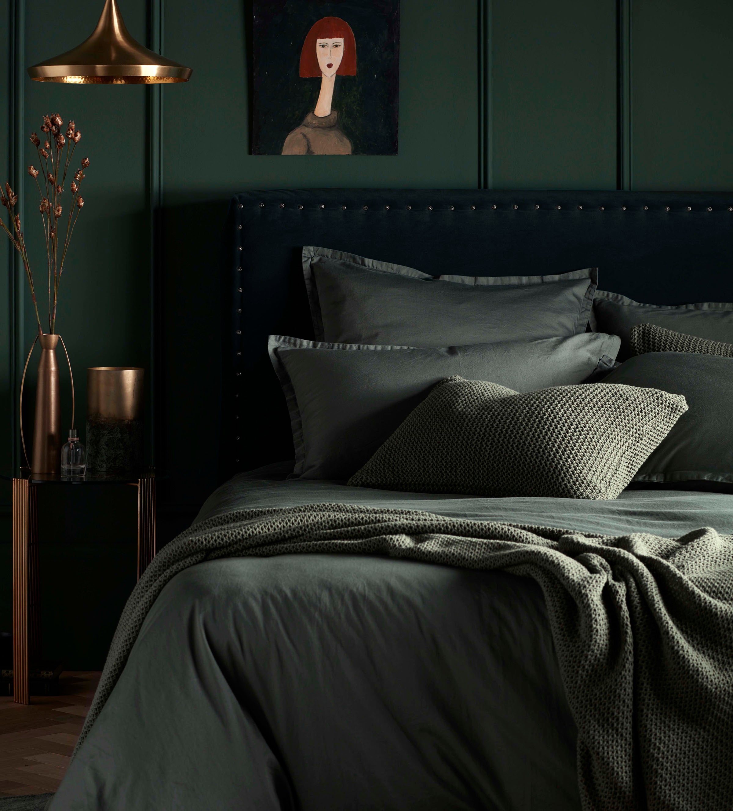 SUPER SOFT SATEEN OLIVE GREEN PORT