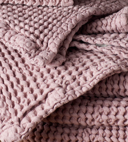 WAFFLE COTTON TOWEL VINTAGE ROSE DETAIL