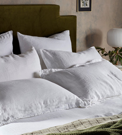 WHITE LINEN MAIN NEW THROW PILLOWS 2022