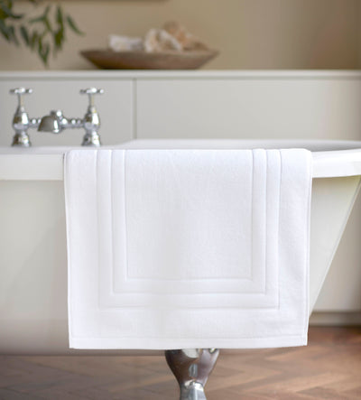 White Luxury Cotton Bath Mat