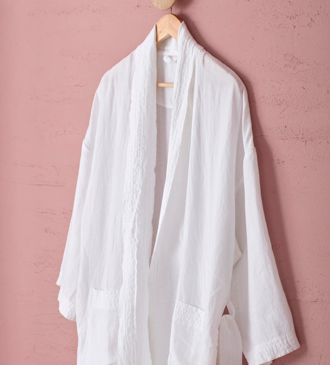 White 100 Linen Robe Detail